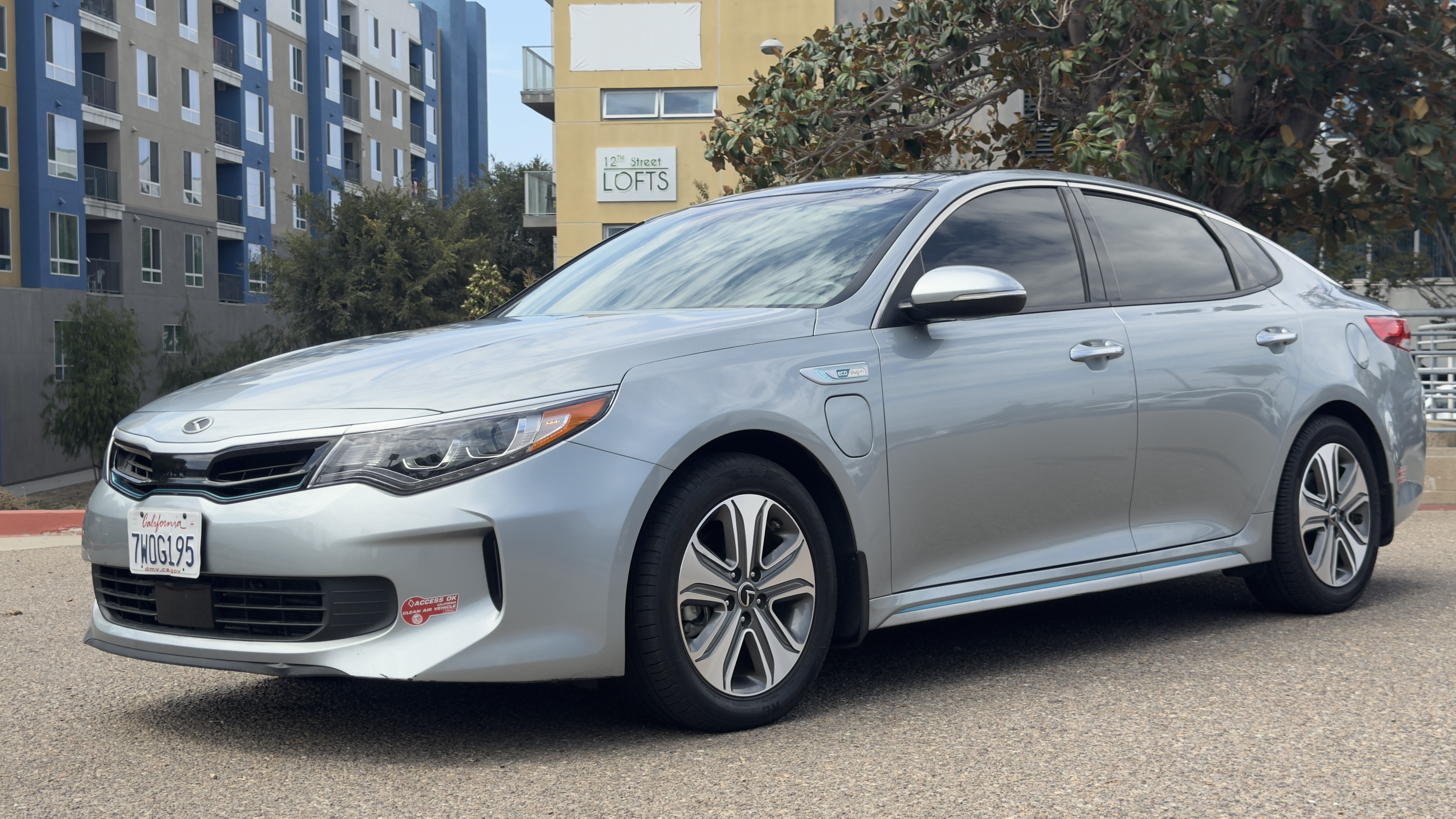 Aluminum Silver 2017 Kia Optima Plug-In Hybrid Sedan Front-Wheel Drive Automatic