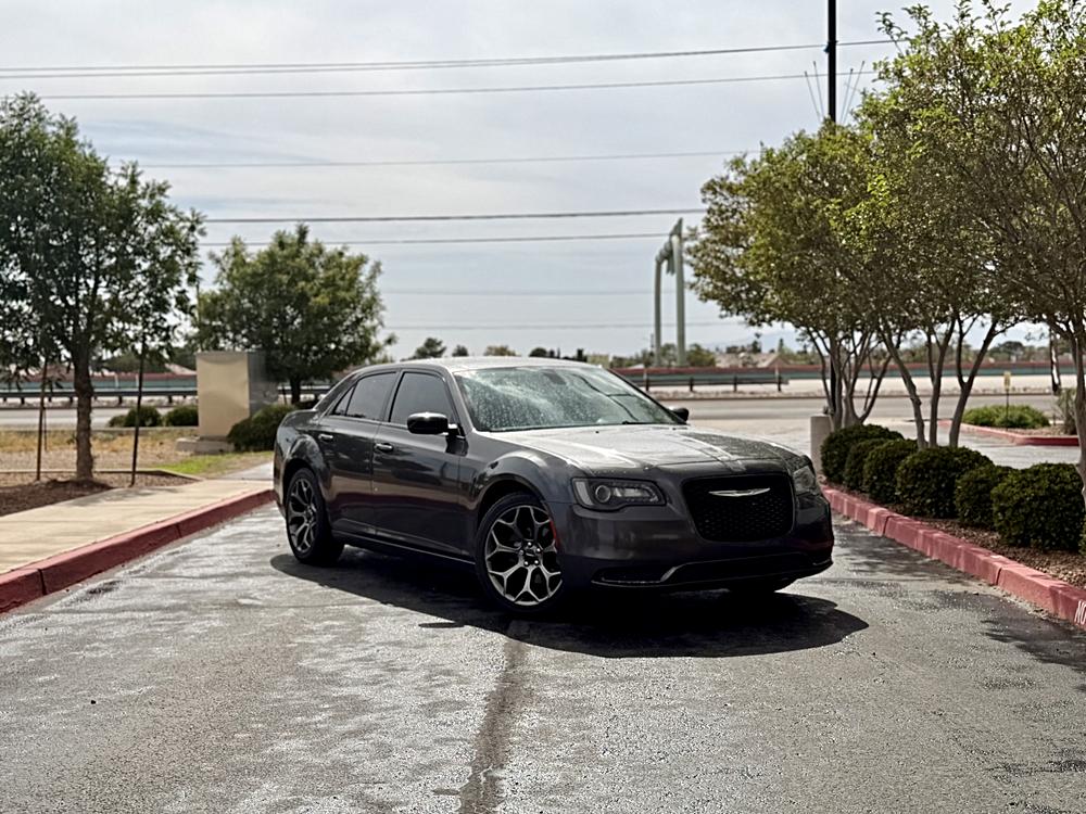 Gray 2018 Chrysler 300 Sedan Rear-Wheel Drive Automatic